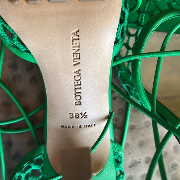 Bitters Veneta mesh stretch pump sz 38 1/2 - Picture 9 of 10